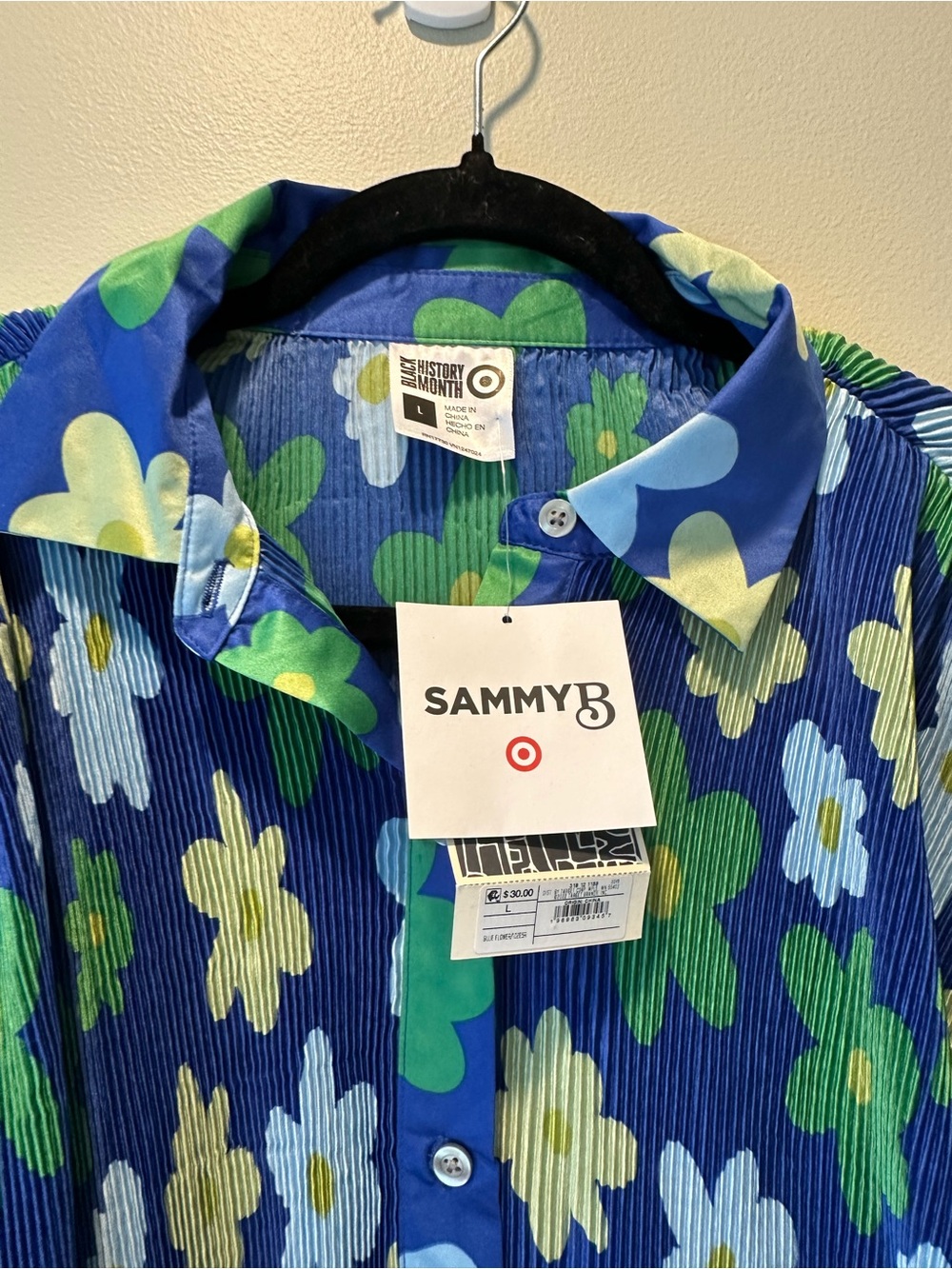 NWT SAMMY B Floral Pleated Button-Up Shirt size L— Blue, Green, Yellow - Picture 3 of 6